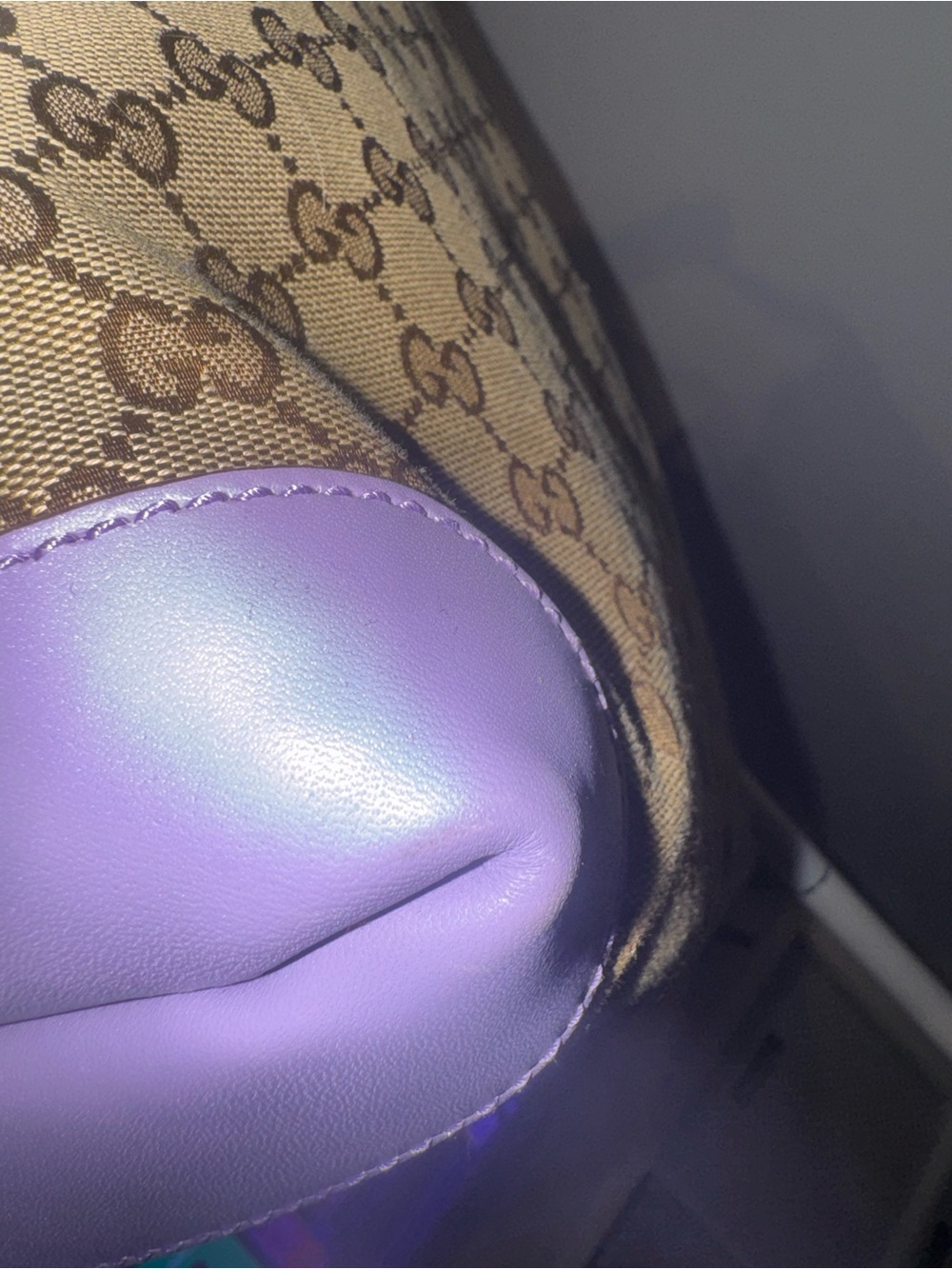 Gucci Beige GG Canvas Tote with Lavender Trim - Picture 9 of 16